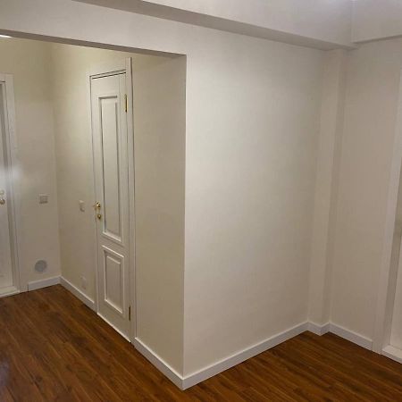 Appartement Avec 2 Chambres En Centre Ville Kischinau Exterior foto